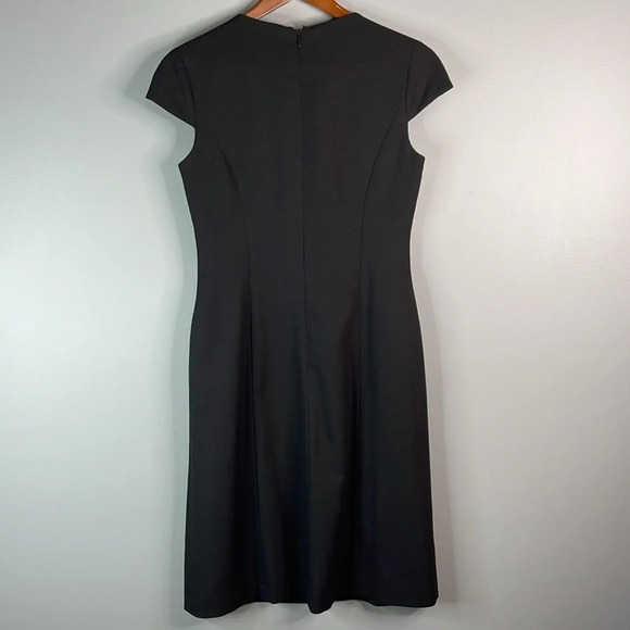 ANNE KLEIN Dainty Dress Black White Lace Appliqué Sheath Midi Cap Sleeves Size 4 - Picture 6 of 11